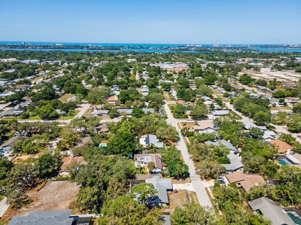 2352 Palm Terrace Sarasota FL 34231
