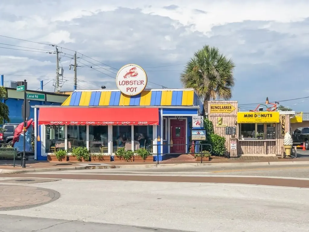 2352 Palm Terrace Sarasota FL 34231