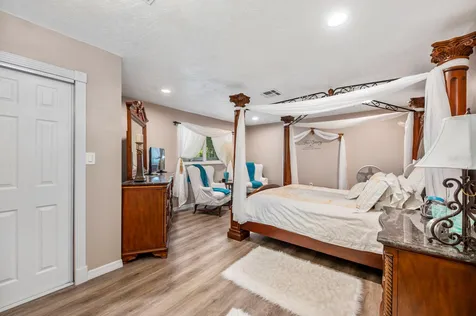 2352 Palm Terrace Sarasota FL 34231