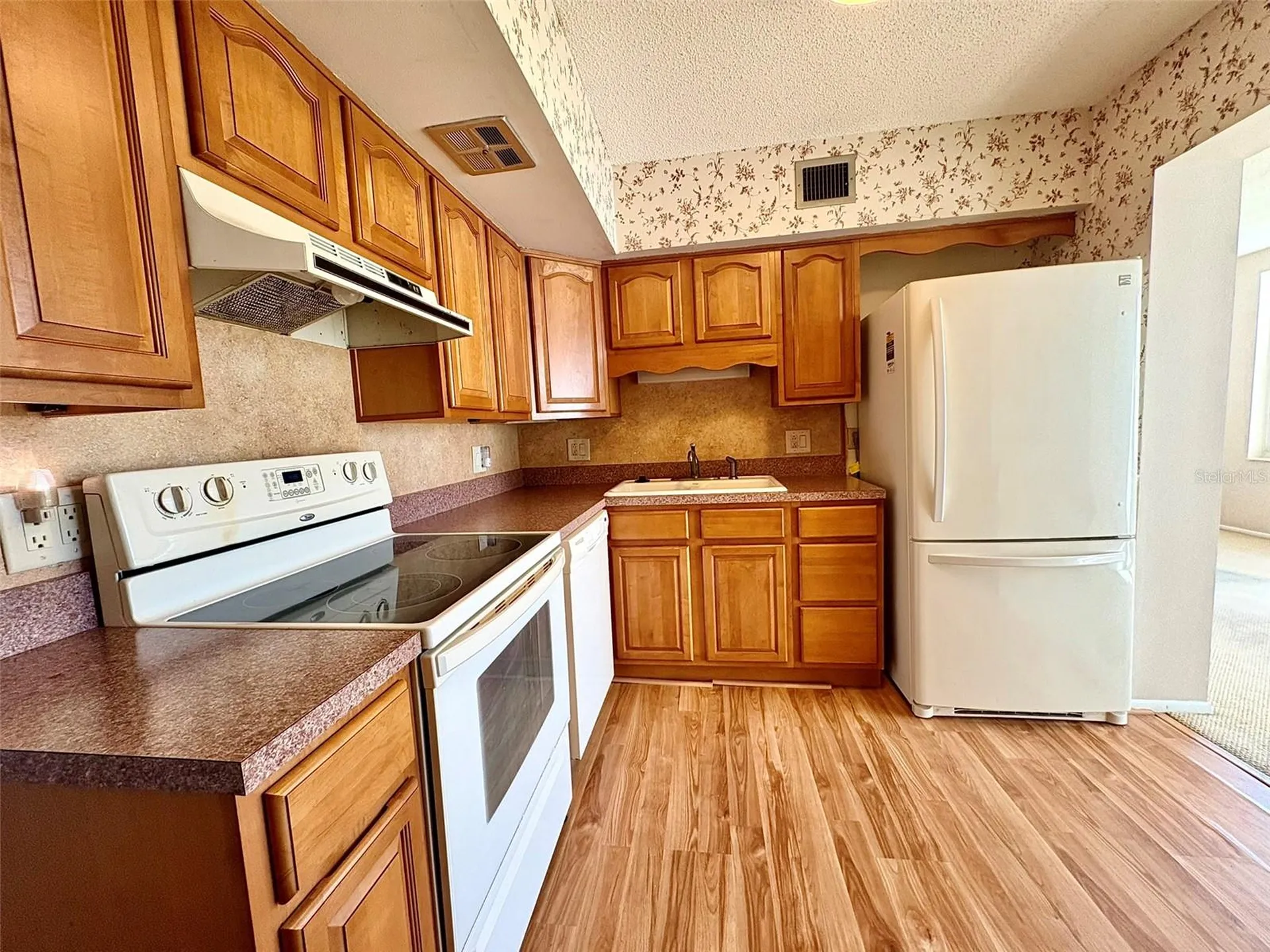 2428 Columbia Drive Clearwater FL 33763