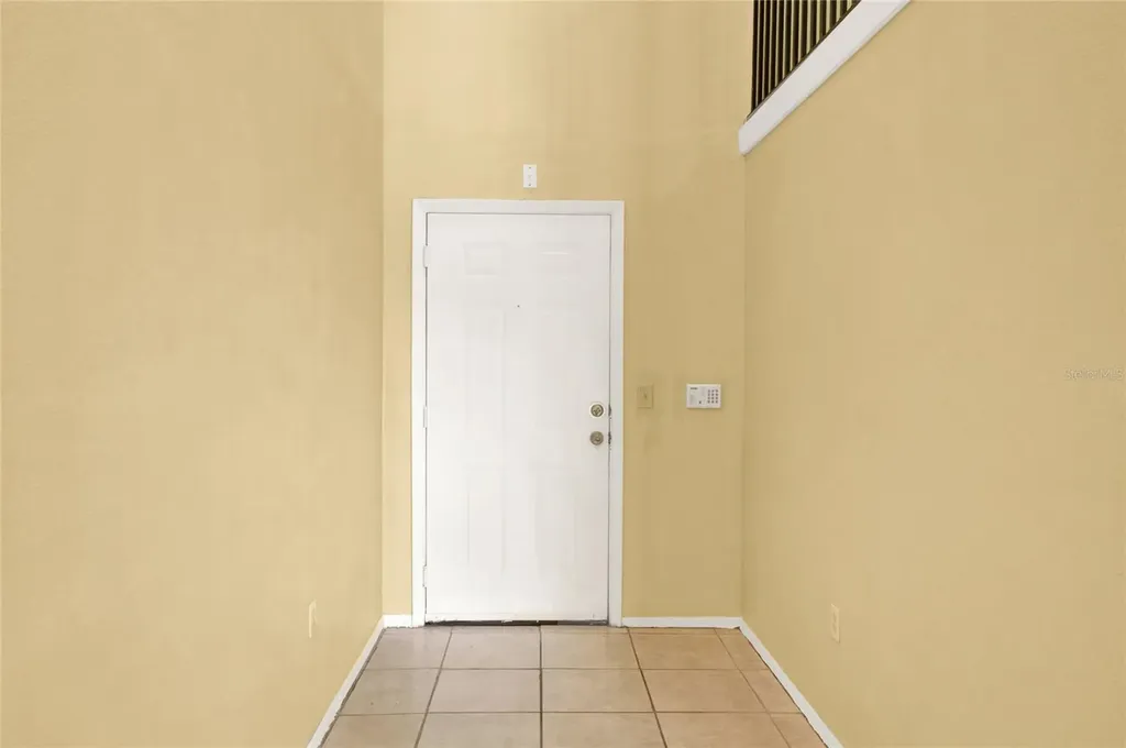 1325 Rotonda Point Lake Mary FL 32746