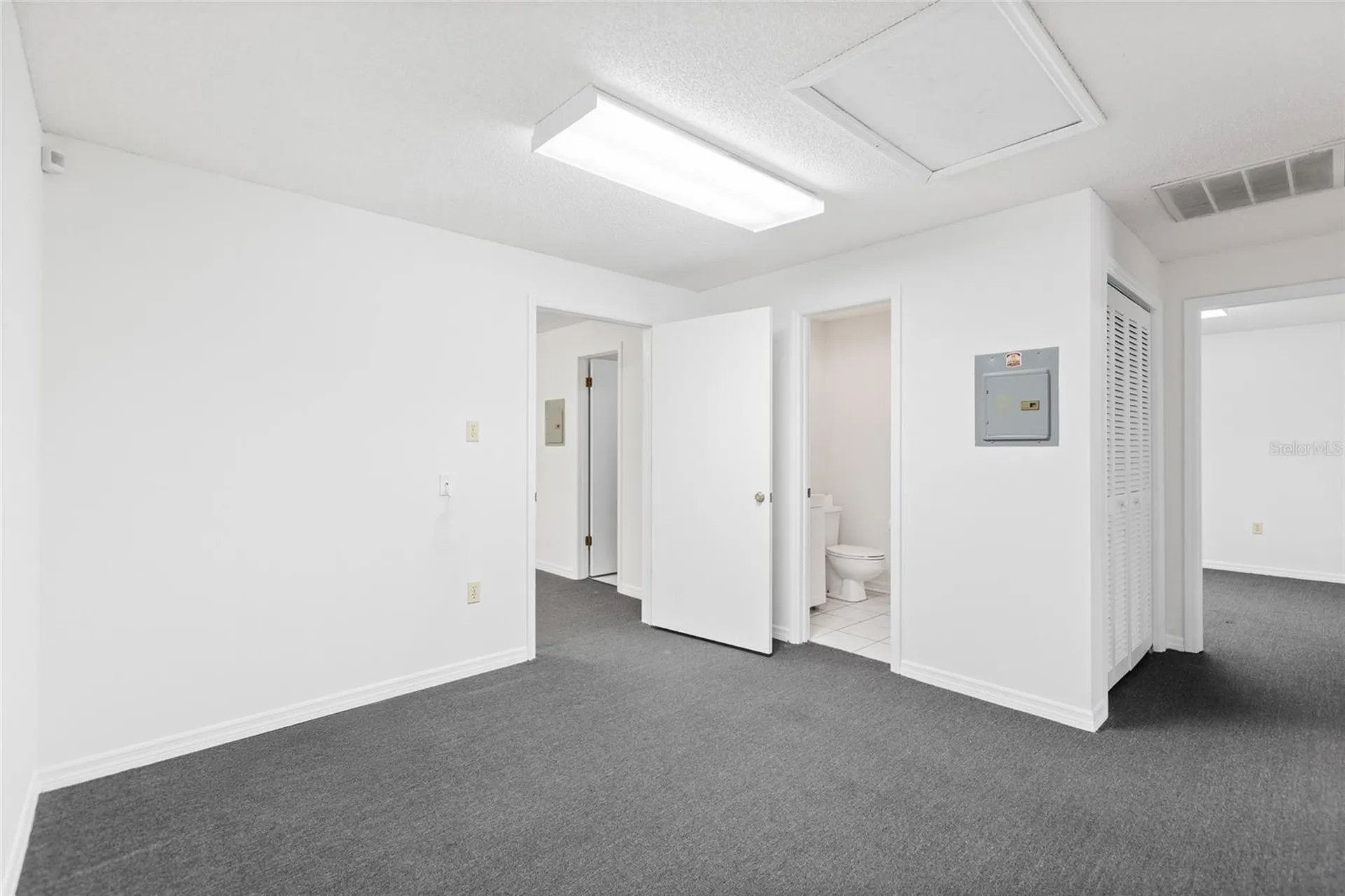 13308 Winding Oak Court Tampa FL 33612