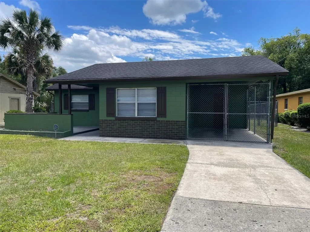1935 W 14th Street Sanford FL 32771
