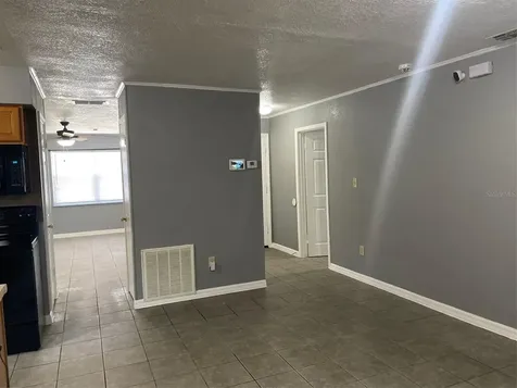 1935 W 14th Street Sanford FL 32771