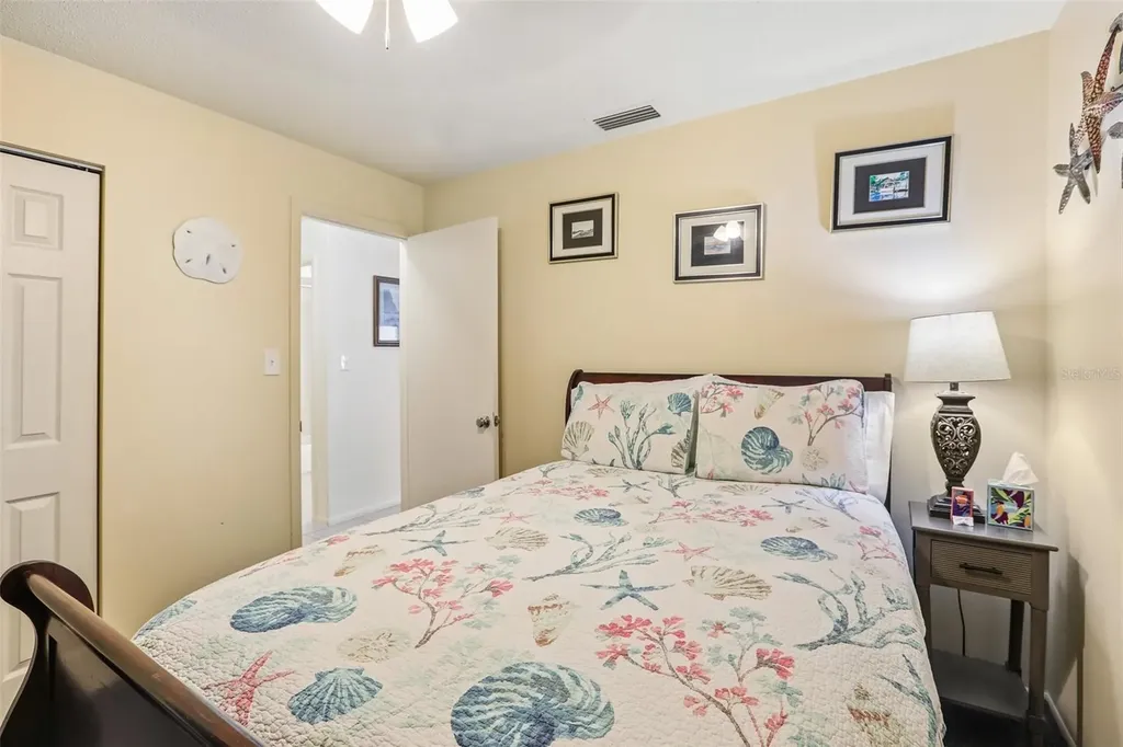 1104/1106 Amble Lane Clearwater FL 33755