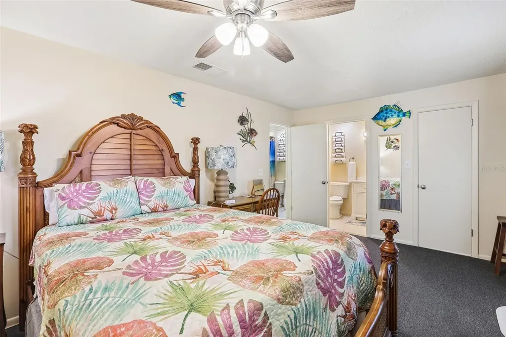 1104/1106 Amble Lane Clearwater FL 33755