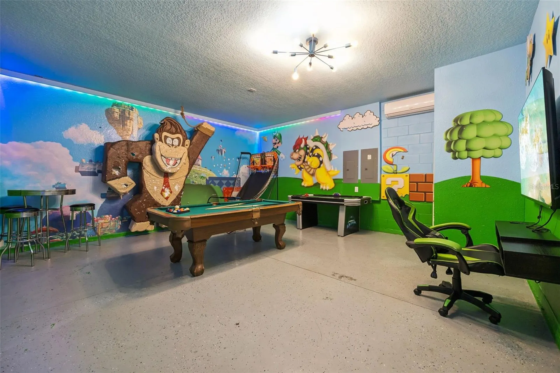 8875 Qin Loop Kissimmee FL 34747