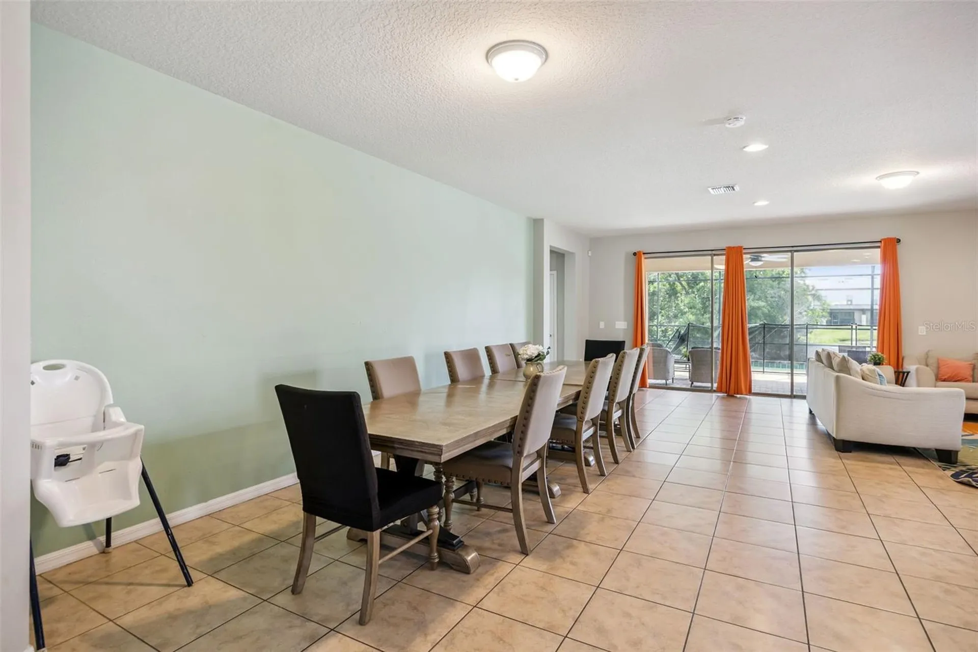8875 Qin Loop Kissimmee FL 34747