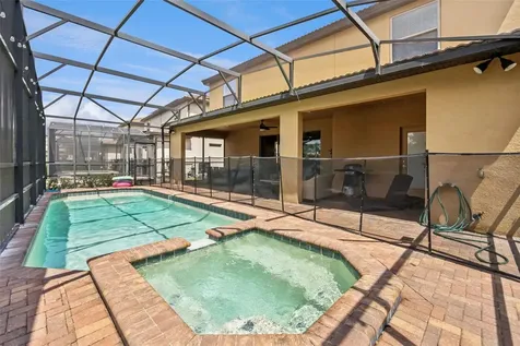 8875 Qin Loop Kissimmee FL 34747