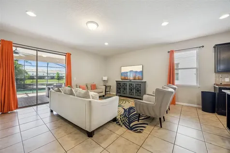 8875 Qin Loop Kissimmee FL 34747