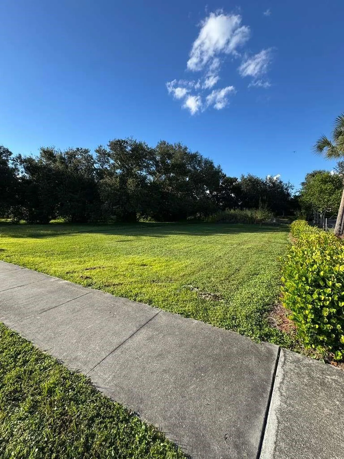 3627 Michigan Avenue Fort Myers FL 33916