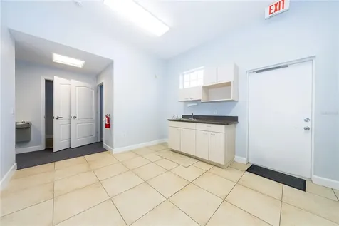 2001 Manatee Avenue E Bradenton FL 34208