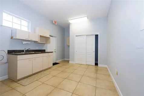 2001 Manatee Avenue E Bradenton FL 34208