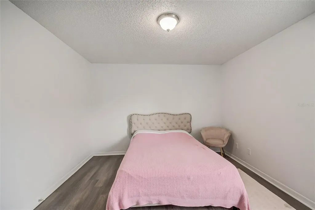 5120 Conroy Road Orlando FL 32811