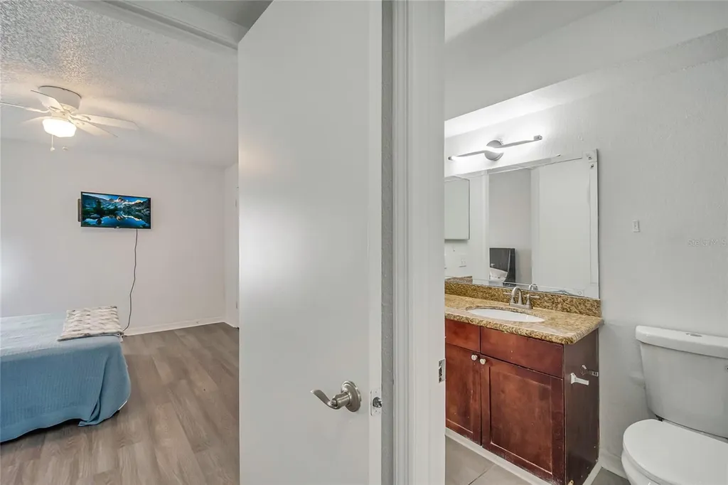 5120 Conroy Road Orlando FL 32811