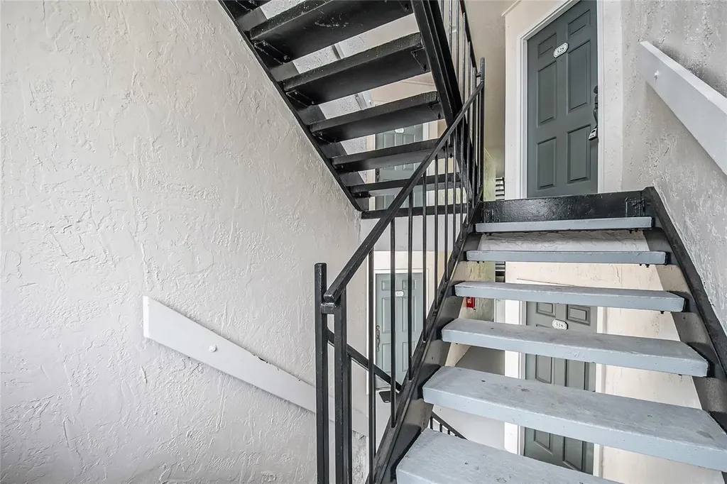 5120 Conroy Road Orlando FL 32811