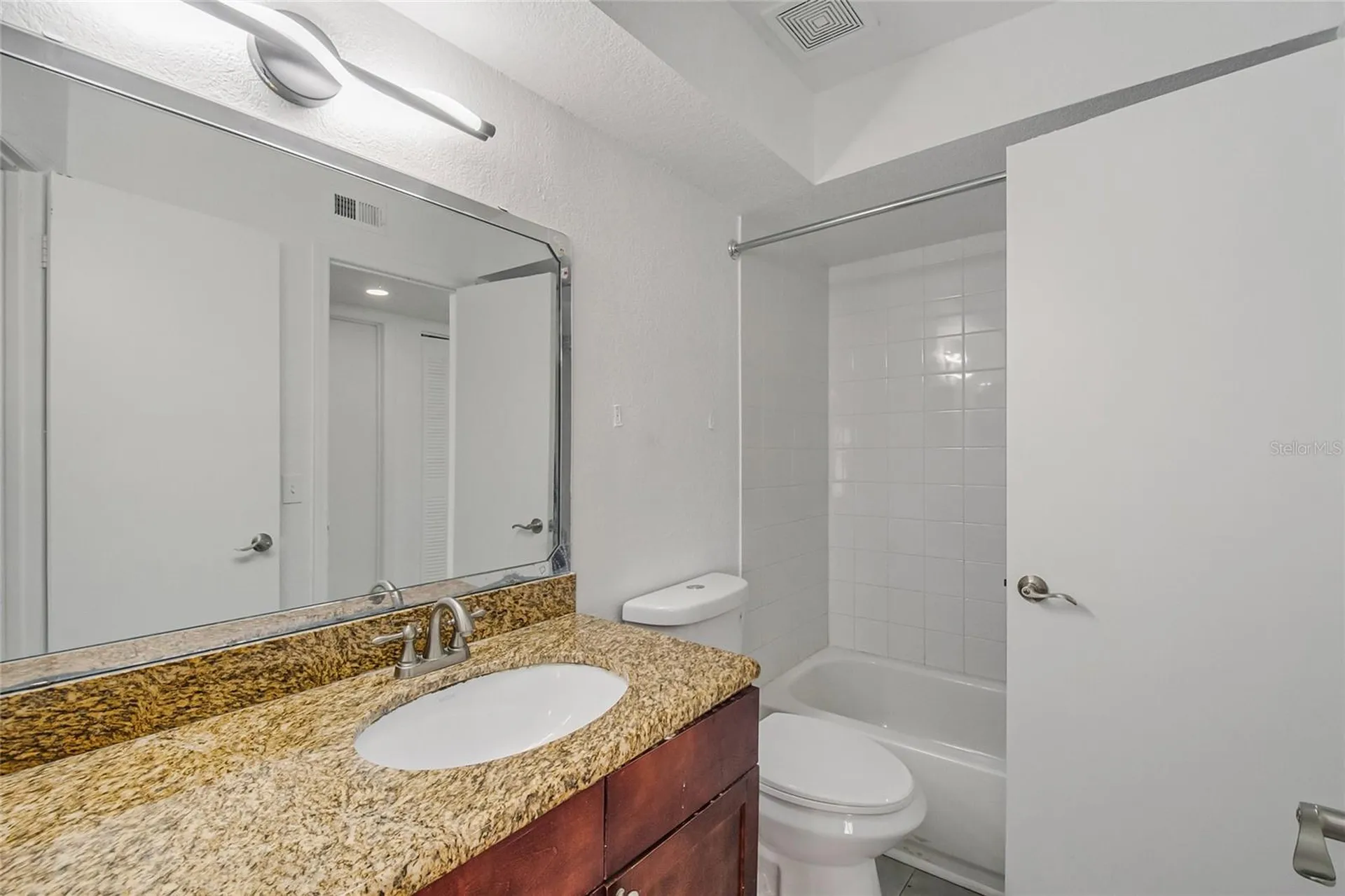 5120 Conroy Road Orlando FL 32811