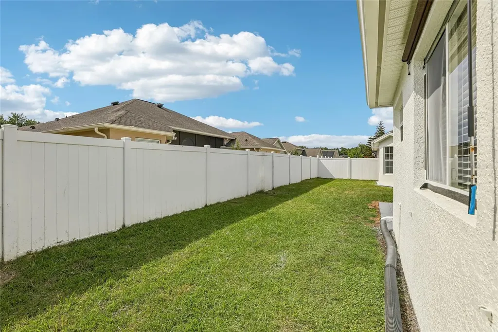4612 Huron Bay Circle Kissimmee FL 34759