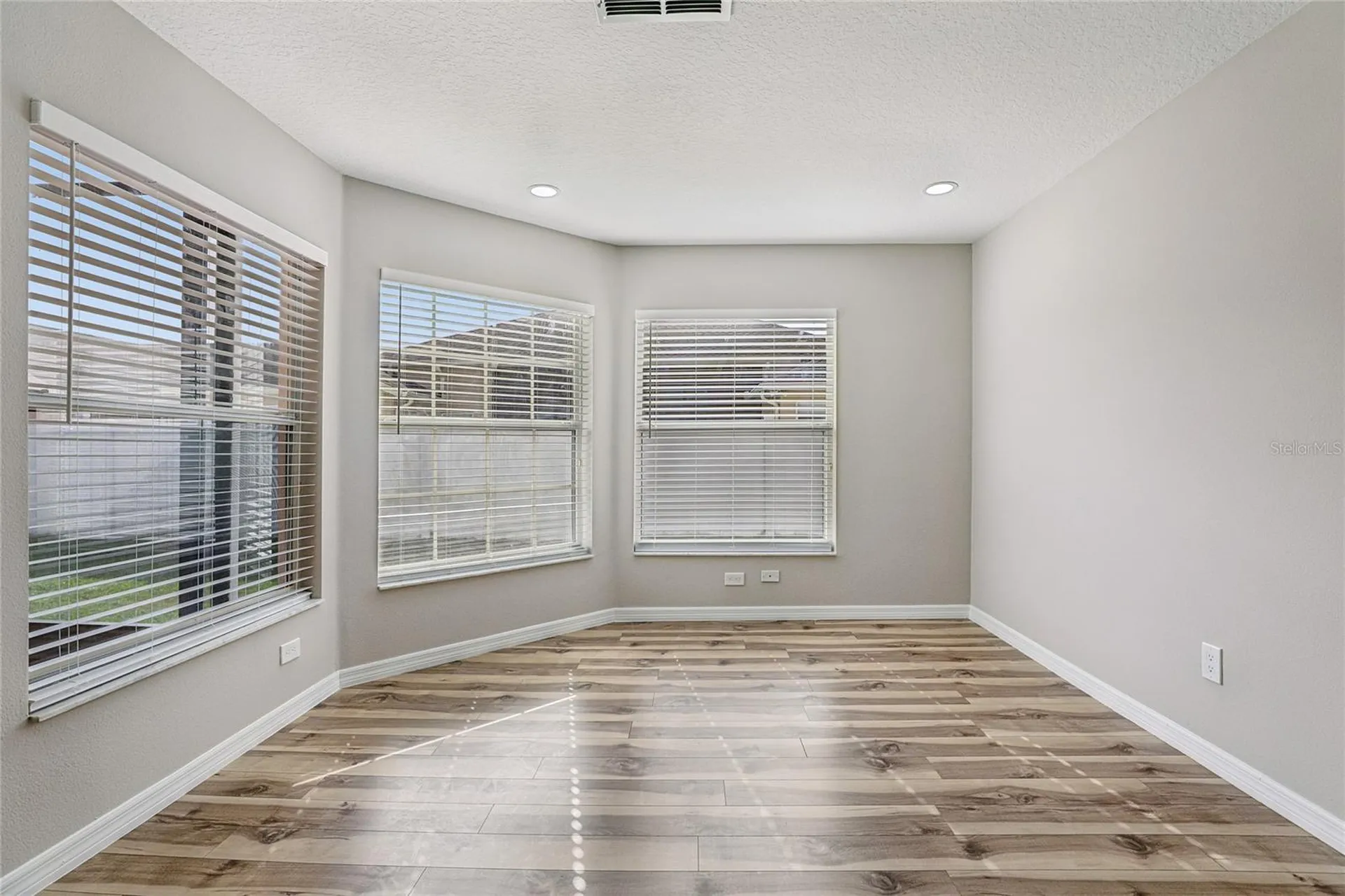 4612 Huron Bay Circle Kissimmee FL 34759