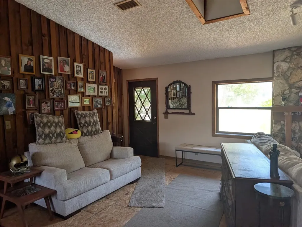 24514 Bonnett Road Astor FL 32102