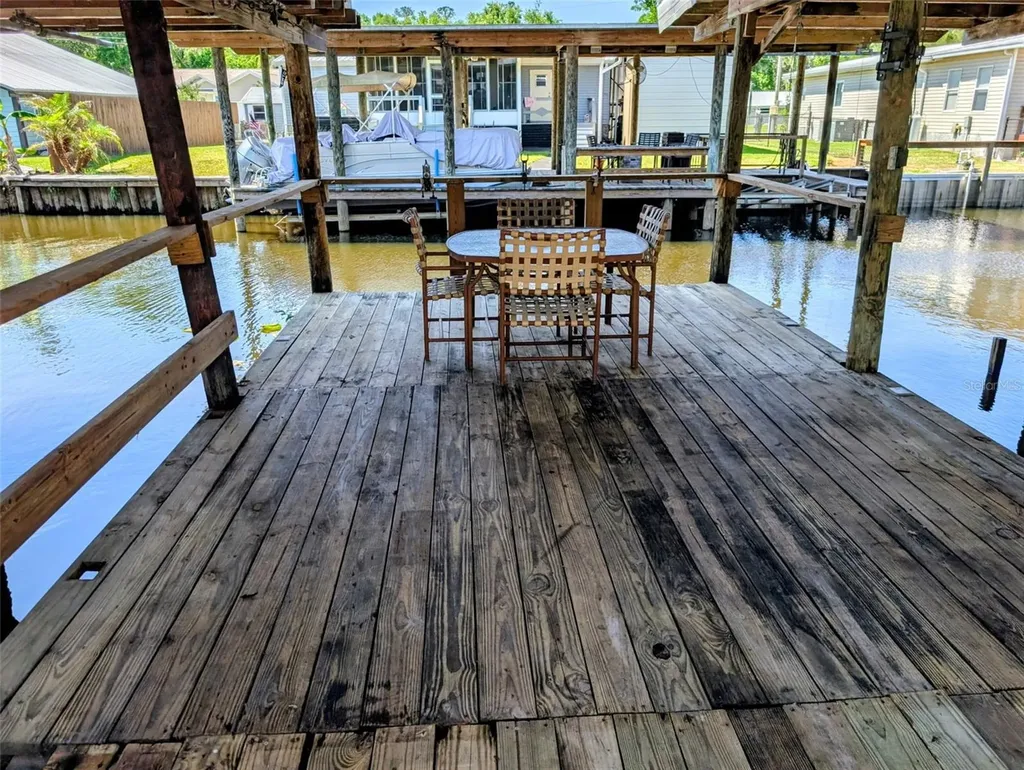 24514 Bonnett Road Astor FL 32102
