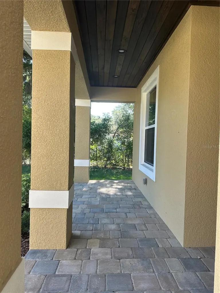 4011 Amber Road Valrico FL 33594