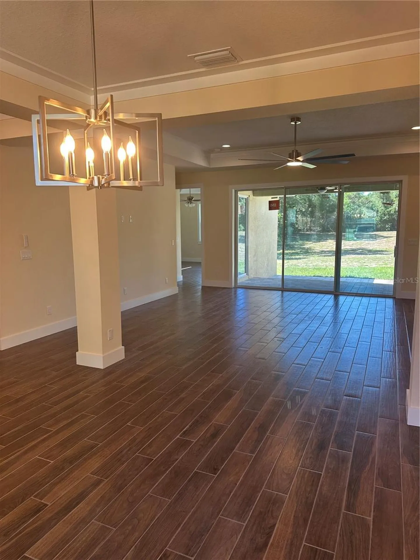 4011 Amber Road Valrico FL 33594
