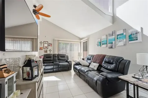 161 Pinesong Drive Casselberry FL 32707