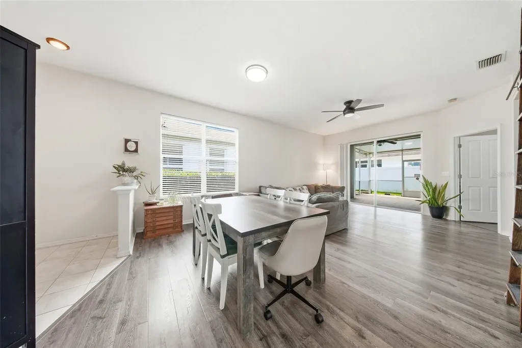 1902 Echo Pond Place Wesley Chapel FL 33543