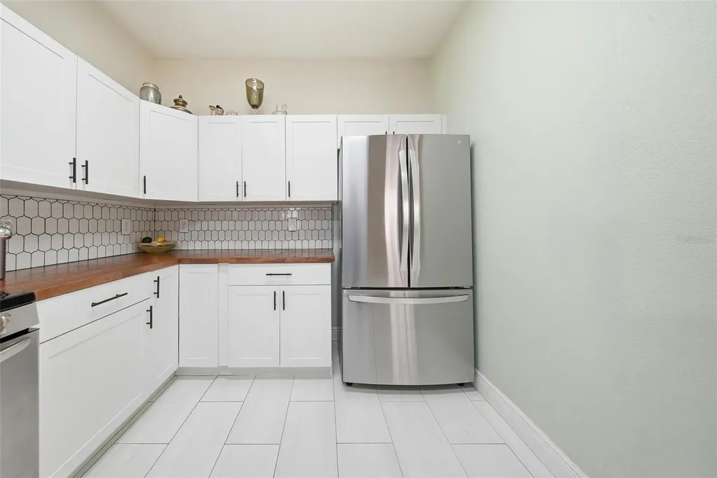 1902 Echo Pond Place Wesley Chapel FL 33543