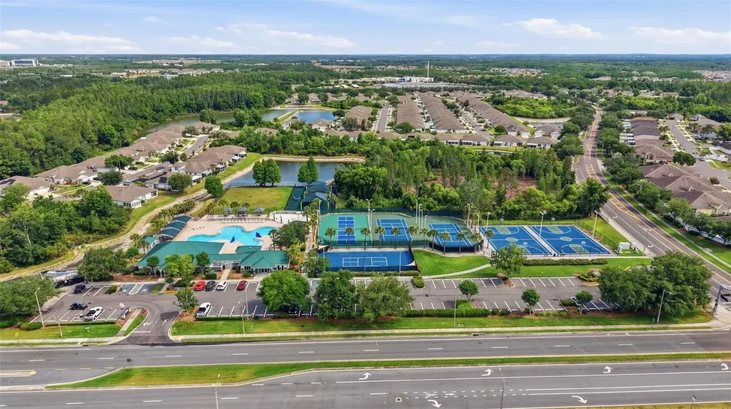 1902 Echo Pond Place Wesley Chapel FL 33543