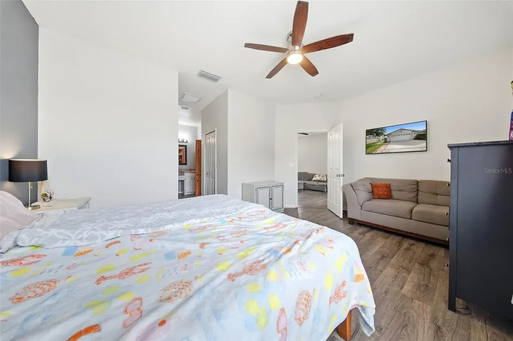 1902 Echo Pond Place Wesley Chapel FL 33543