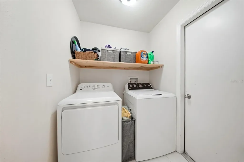 1902 Echo Pond Place Wesley Chapel FL 33543