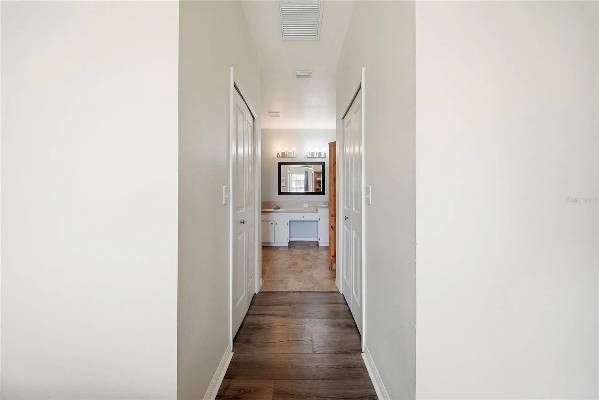 1902 Echo Pond Place Wesley Chapel FL 33543