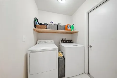1902 Echo Pond Place Wesley Chapel FL 33543