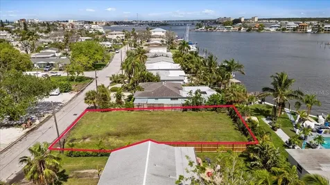 14033 E Parsley Drive Madeira Beach FL 33708