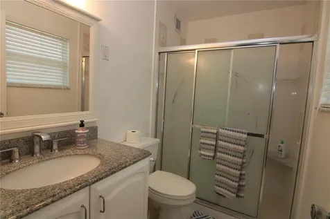 810 Oakmont Avenue Sun City Center FL 33573