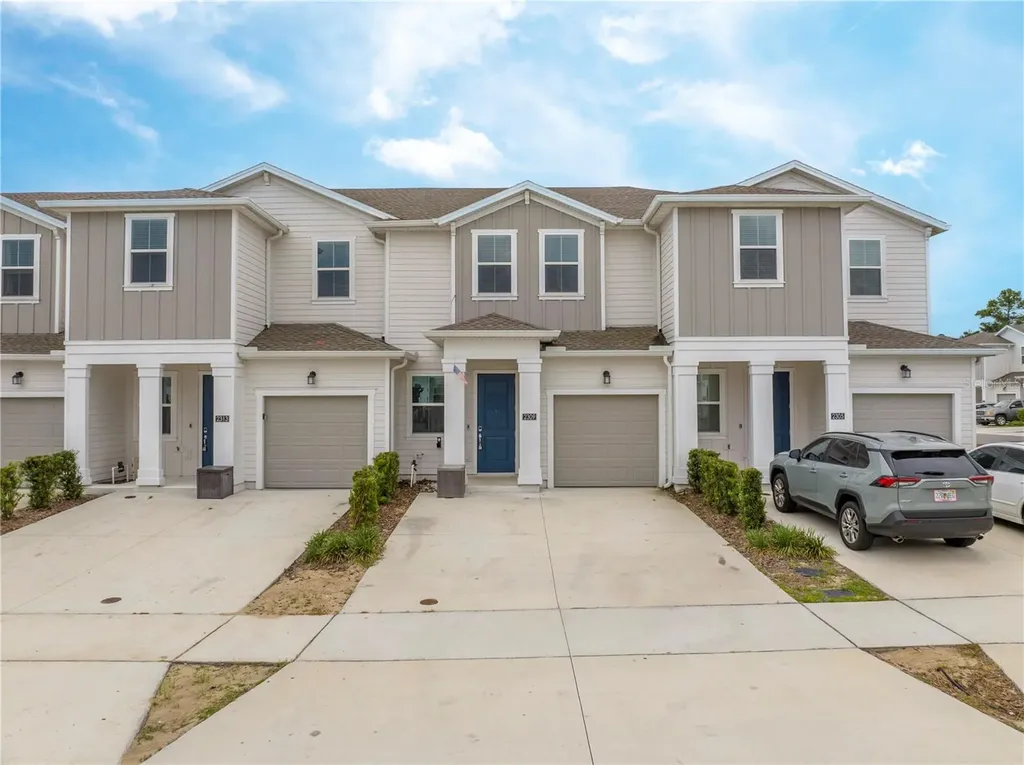 2309 Brook Marsh Loop Kissimmee FL 34747