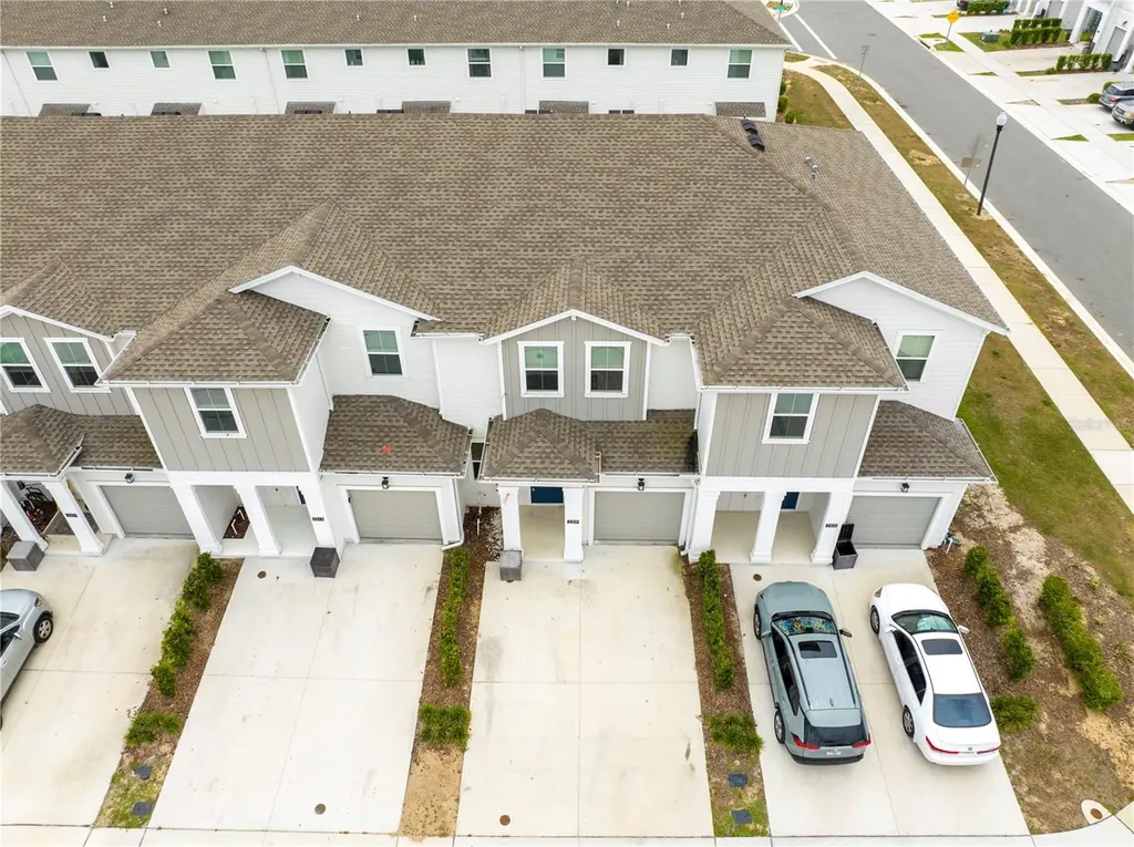 2309 Brook Marsh Loop Kissimmee FL 34747