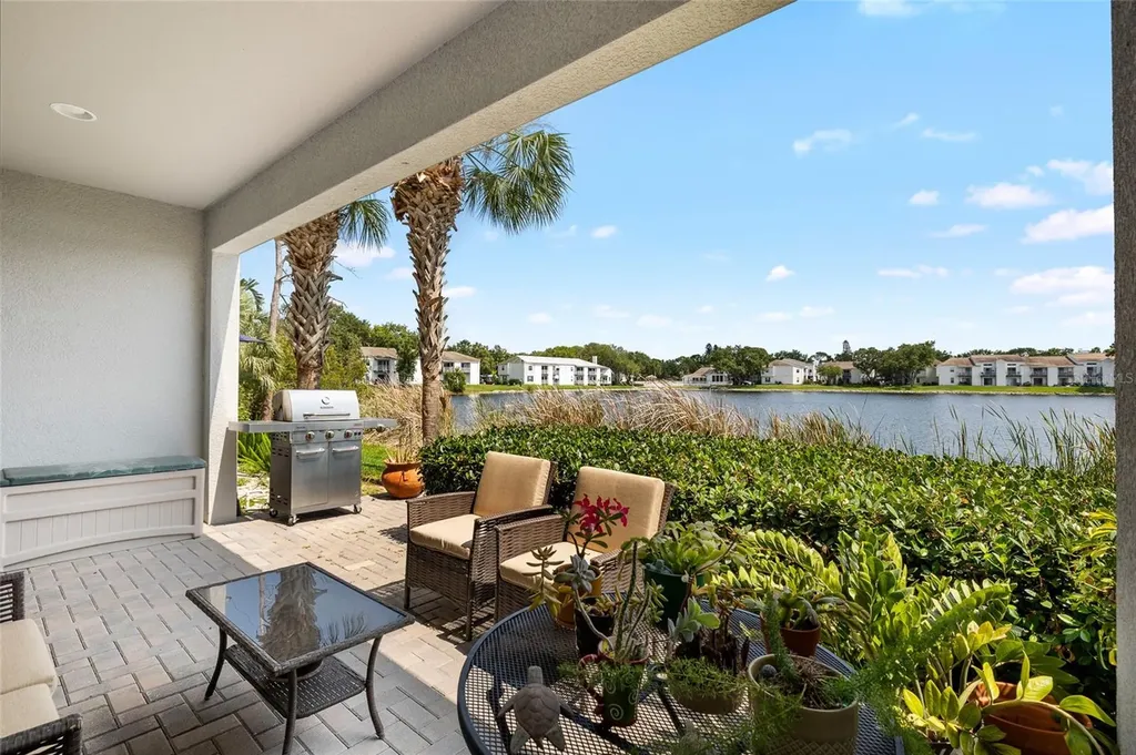 3226 Nautical Place S St Petersburg FL 33712