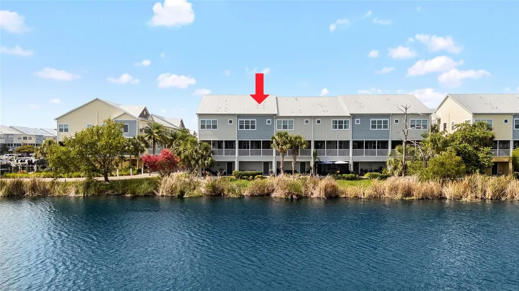 3226 Nautical Place S St Petersburg FL 33712