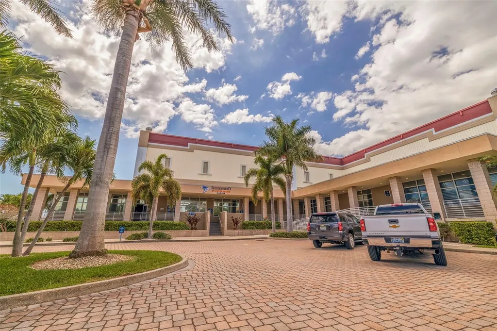 3226 Nautical Place S St Petersburg FL 33712