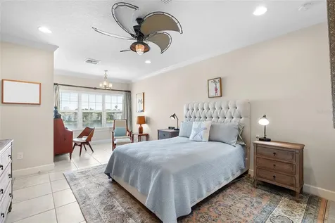 3226 Nautical Place S St Petersburg FL 33712