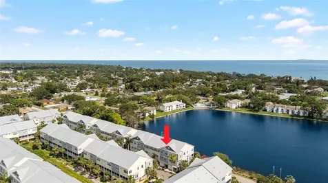 3226 Nautical Place S St Petersburg FL 33712