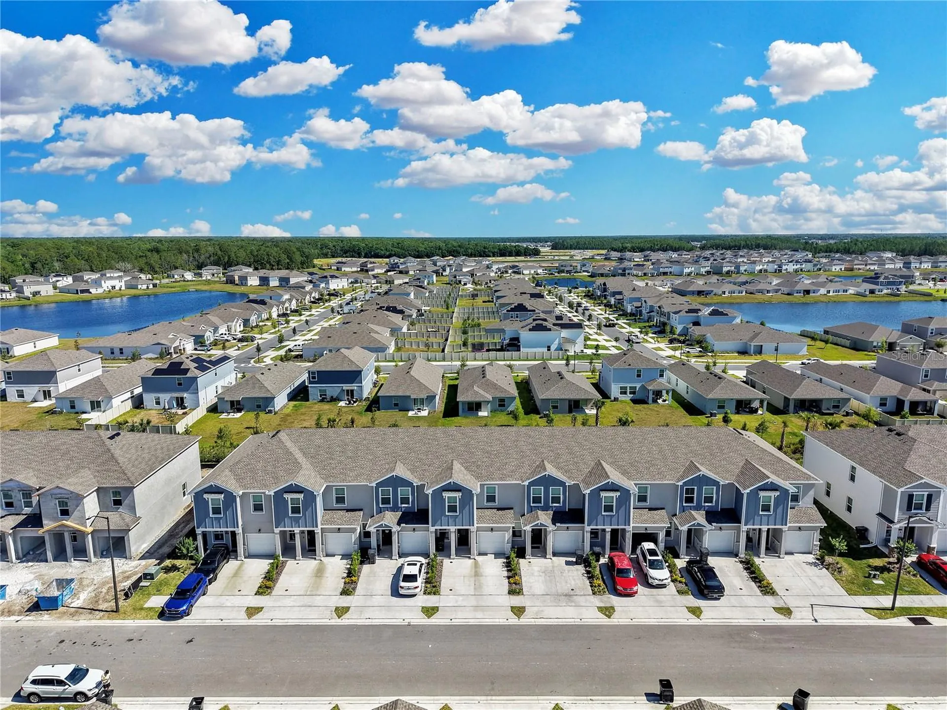 2537 Skyline Loop Kissimmee FL 34758