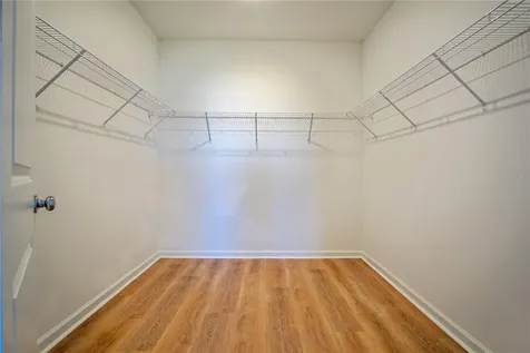 2537 Skyline Loop Kissimmee FL 34758