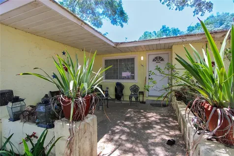 1229 Oak Valley Drive Seffner FL 33584