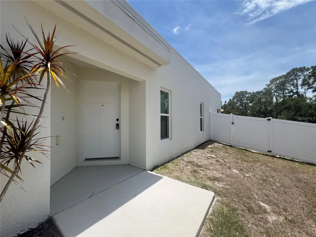 12073 Henley Avenue Port Charlotte FL 33981