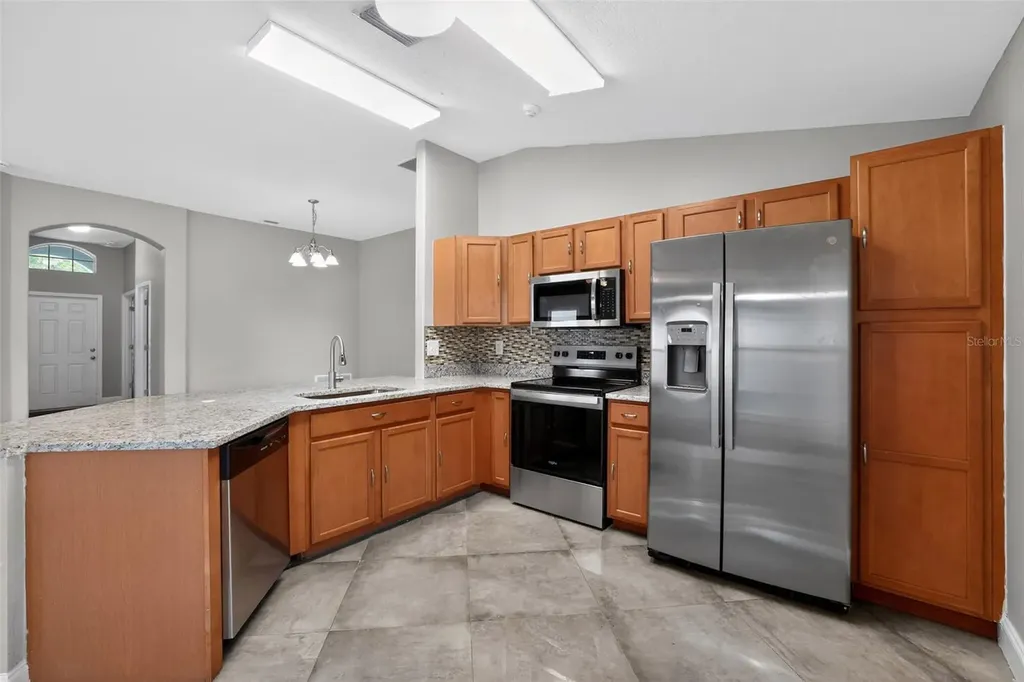 7513 Turtle View Drive Ruskin FL 33573