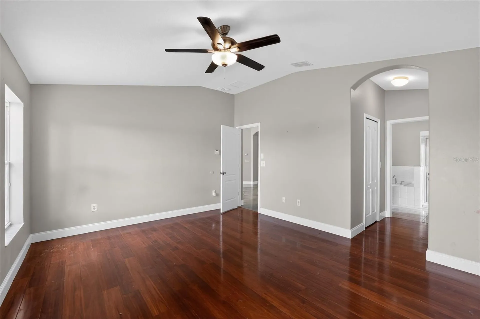 7513 Turtle View Drive Ruskin FL 33573
